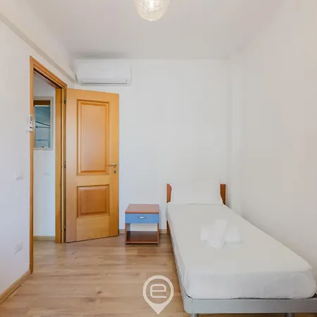 Apartment Carducci *